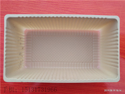 鑫鑫生產(chǎn)吸塑托盤不抄捷徑，實打?qū)? width=